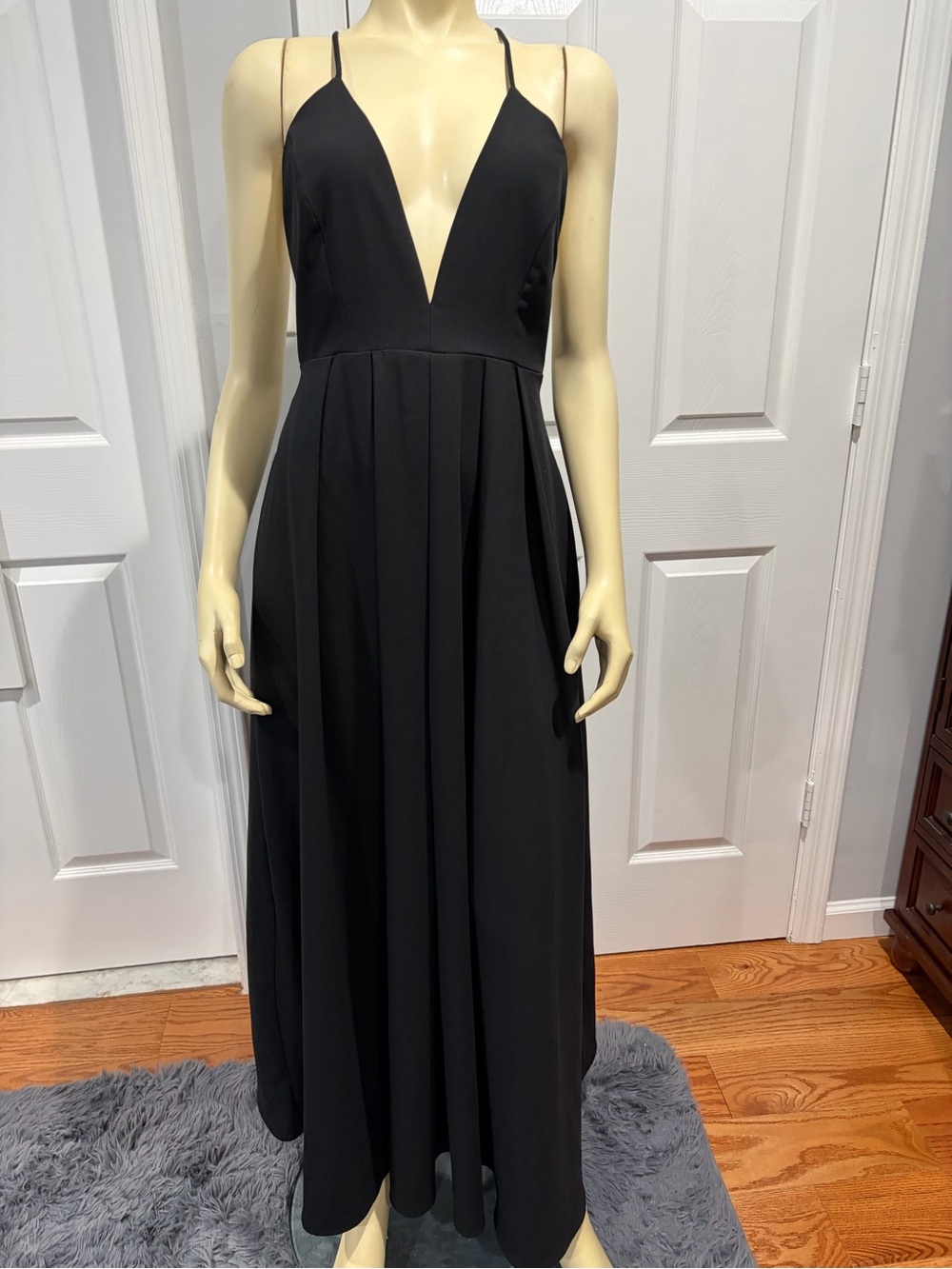 Beautiful Zara Black Deep V Neck Spaghetti Strap Dress/ Size Large
